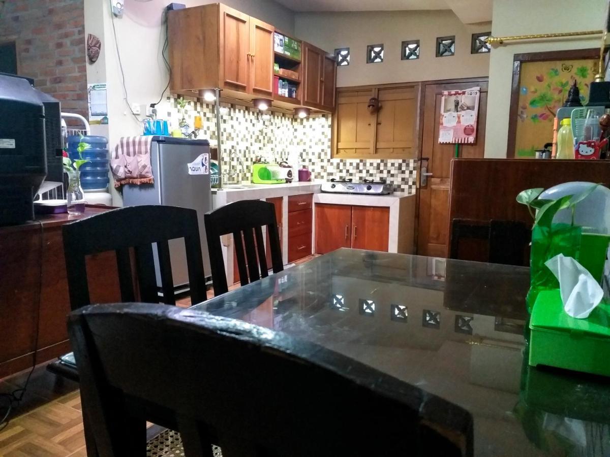 Ngampilan Backpacker Hostel Jogyakarta Zewnętrze zdjęcie