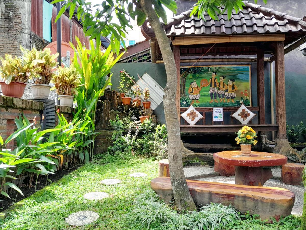 Ngampilan Backpacker Hostel Jogyakarta Zewnętrze zdjęcie